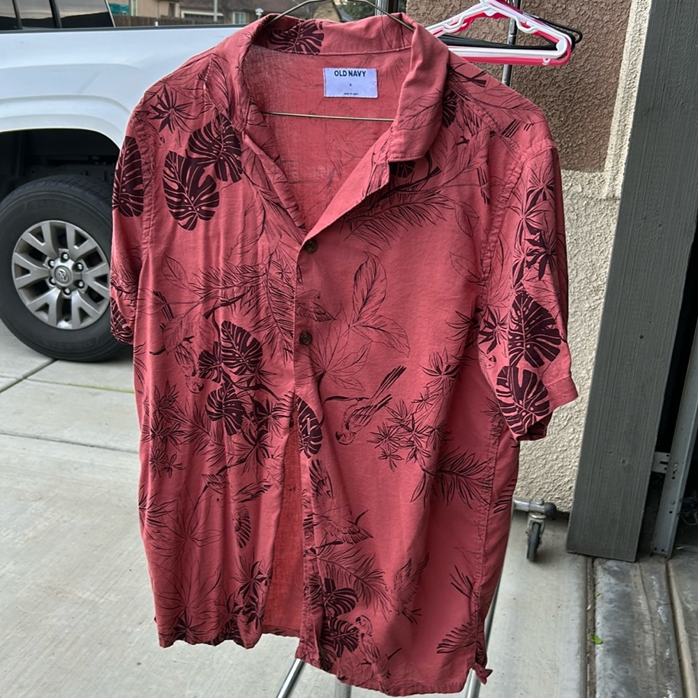 Small Men’s Hawaiian Shirt